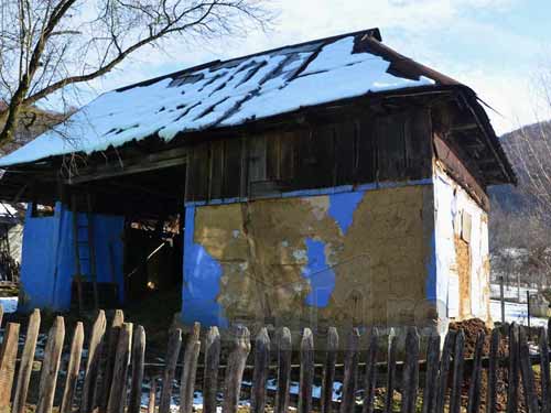 Foto Grajd cu sura traditionala (c) Lucian Petru Goja